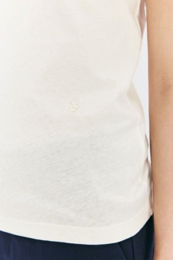 Elvine T-Shirt REGAN in der Farbe VANILLA WHITE