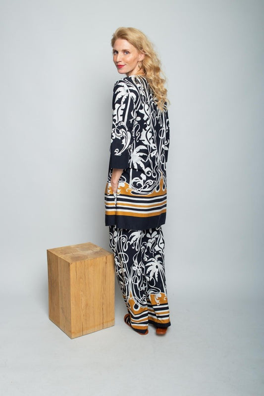 Emily Van Den Bergh Damenbluse in der Farbe black white cognac