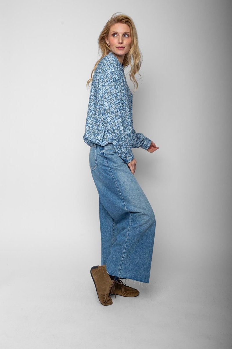 Emily Van Den Bergh Damenbluse in der Farbe light denim