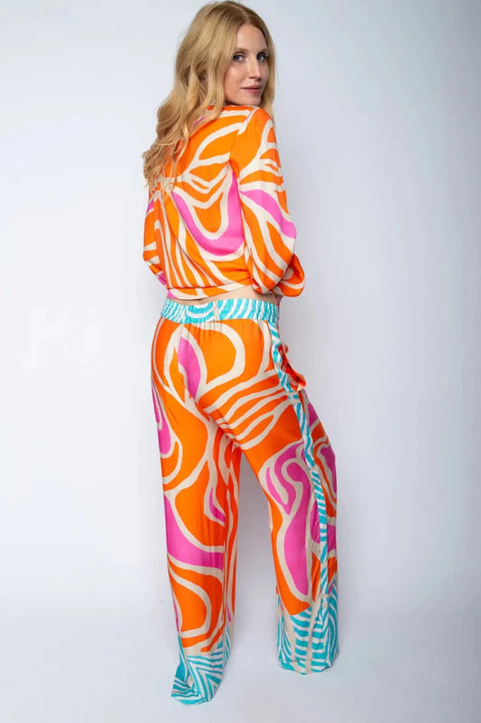 Emily Van Den Bergh Hose Orange Pink Border