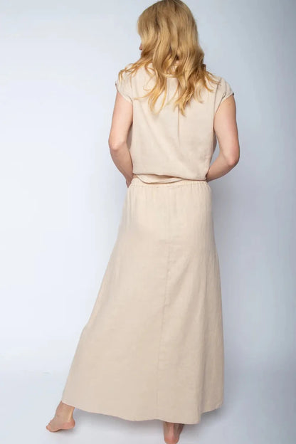 Emily Van Den Bergh Rock Sand