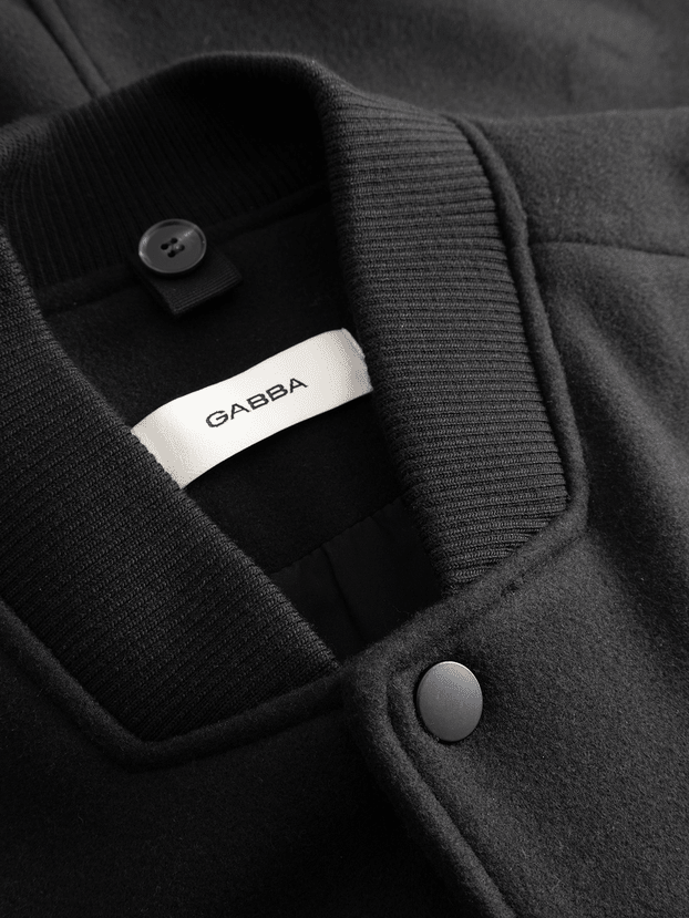 Gabba GABmatheo Plain Bomber Jacket in der Farbe Black