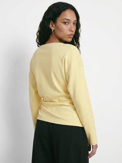 Hypedrop Longsleeve-Top Hdyuri Draped in Anise Flower