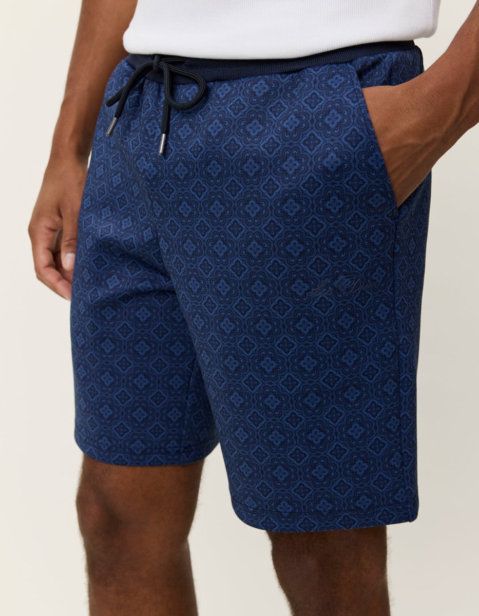 Les Deux Ballier AOP Crew Track Shorts in der Farbe Dark Denim Blue