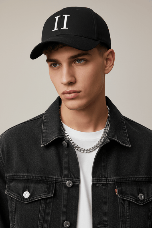 Les Deux Baseball Cap Suede II in der Farbe BLACK/WHITE