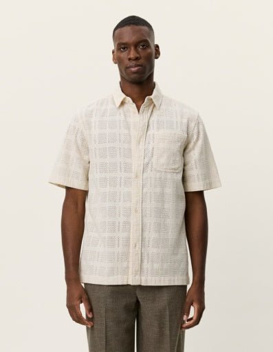 Les Deux Charlie SS Shirt in der Farbe IVORY