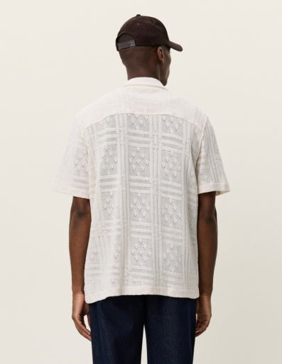 Les Deux Hector Pointelle SS Shirt in der Farbe EGGNOG WHITE