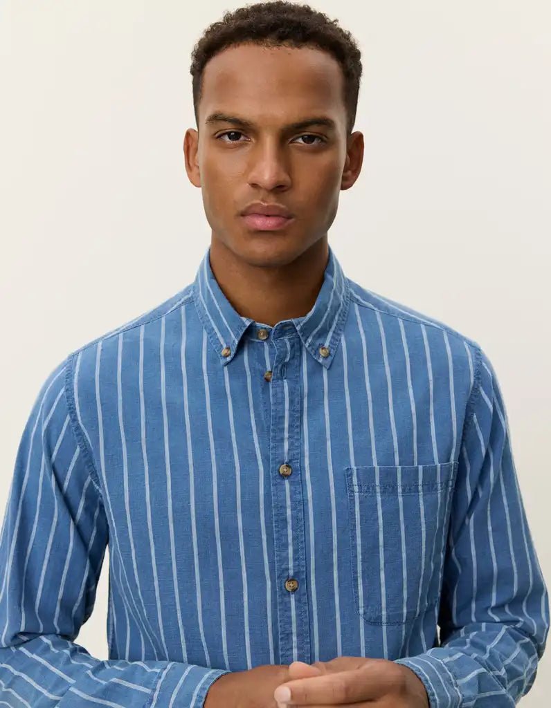Les Deux Hemd Kash Indigo Stripe Shirt in der Farbe Denim Blue