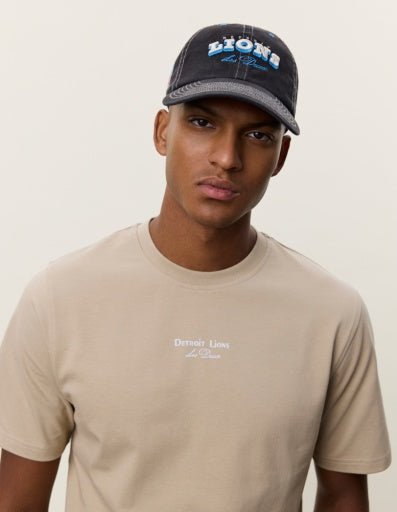 Les Deux NFL Helmet T-Shirt Dark Sand – Herren Shirt aus Bio-Baumwolle