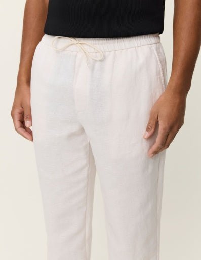 Les Deux Patrick Linen Pants in der Farbe EGGNOG WHITE