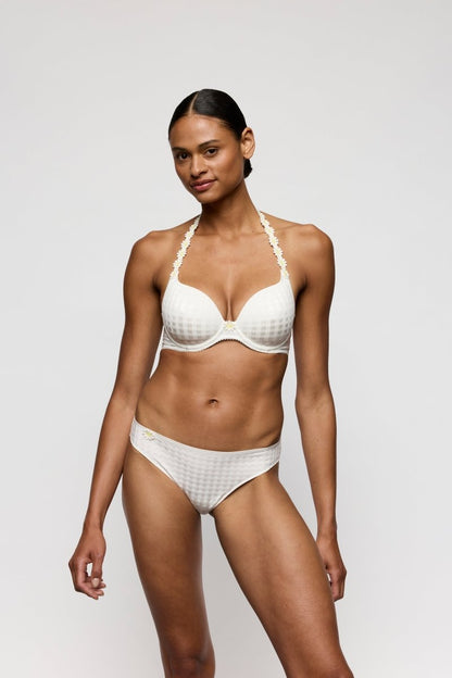 Marie Jo Rioslip AVERO in der Farbe Ivory Petal