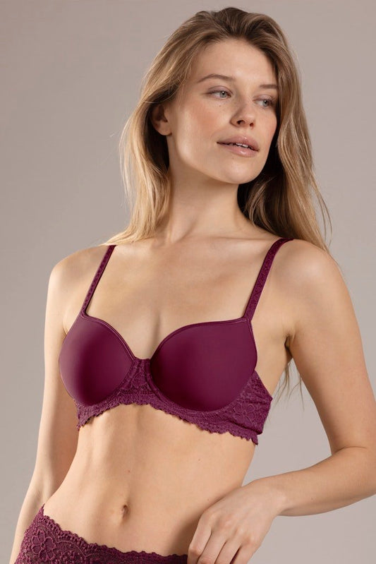Nina von C. Spacer BH Millefleuers in der Farbe Tinto Ross