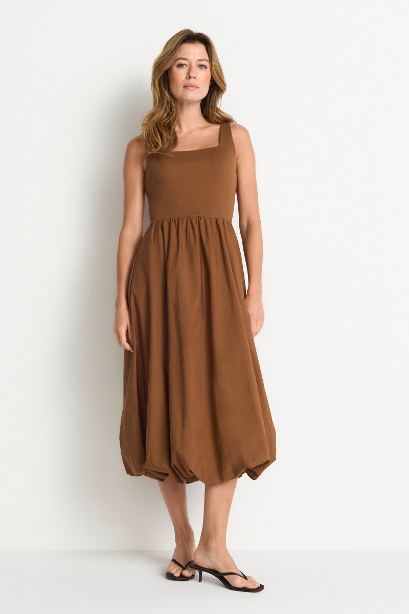 Rich & Royal Balloon Dress in der Farbe coconut bark