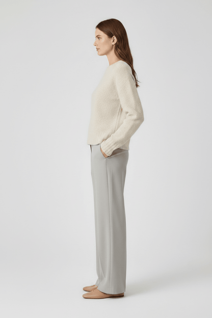 Rich & Royal Bouclé Pullover Crew Neck in Caffee Latte