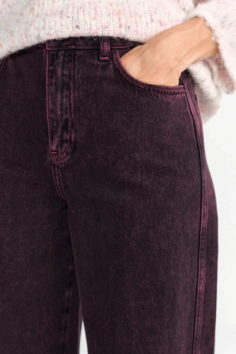 Rich & Royal Hose in der Farbe Ruby Glow