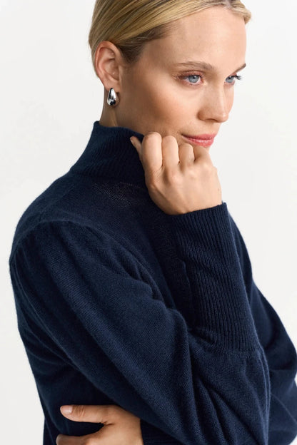 Rich & Royal Kaschmir Pullover in der Farbe Midnight Blue