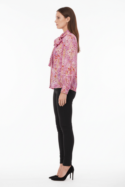 Rich & Royal Printed Blouse with Bow in der Farbe soft orchid