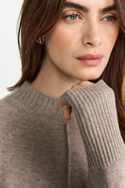 Rich & Royal Pullover in der Farbe Caffee Latte