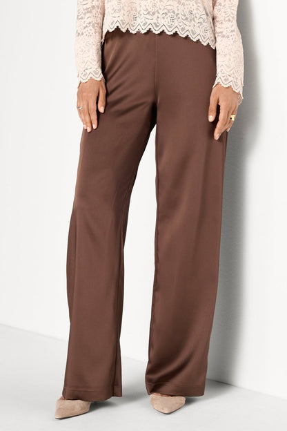 RICHROYAL Satin Barrel Hose in Chocolate Torte
