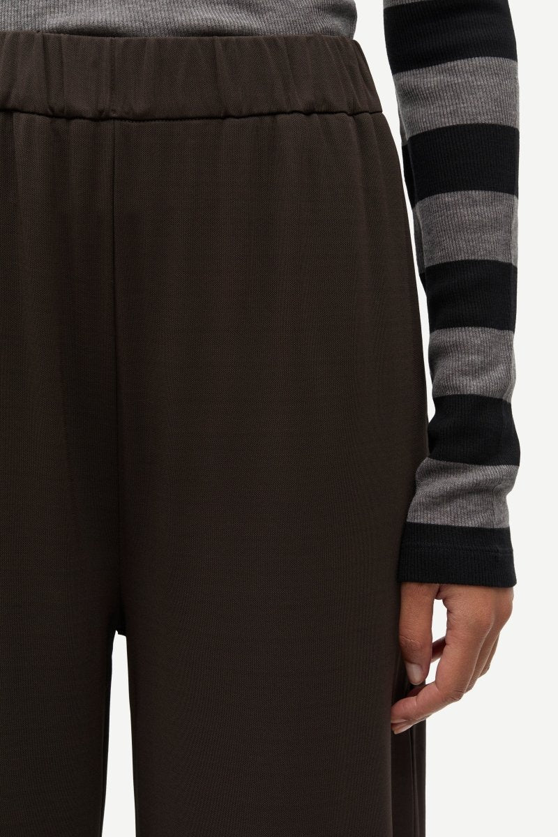 Samsoe Samsoe SAUMI TROUSERS 16113 in der Farbe Mulch