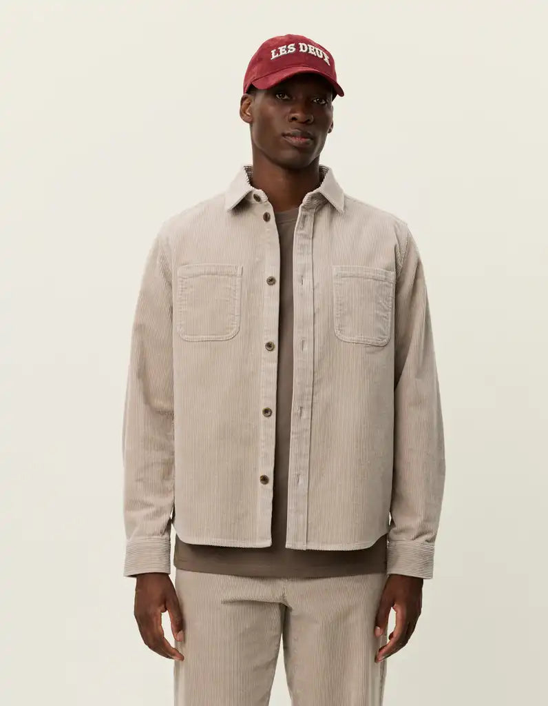 Les Deux Overshirt Kody Corduroy in der Farbe Light Sand