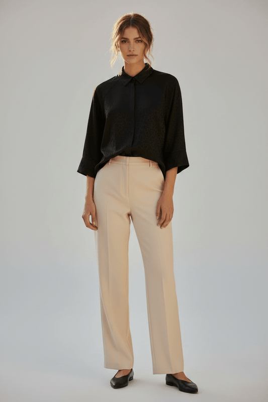 Vila Bluse Visalina in der Farbe Black Beauty