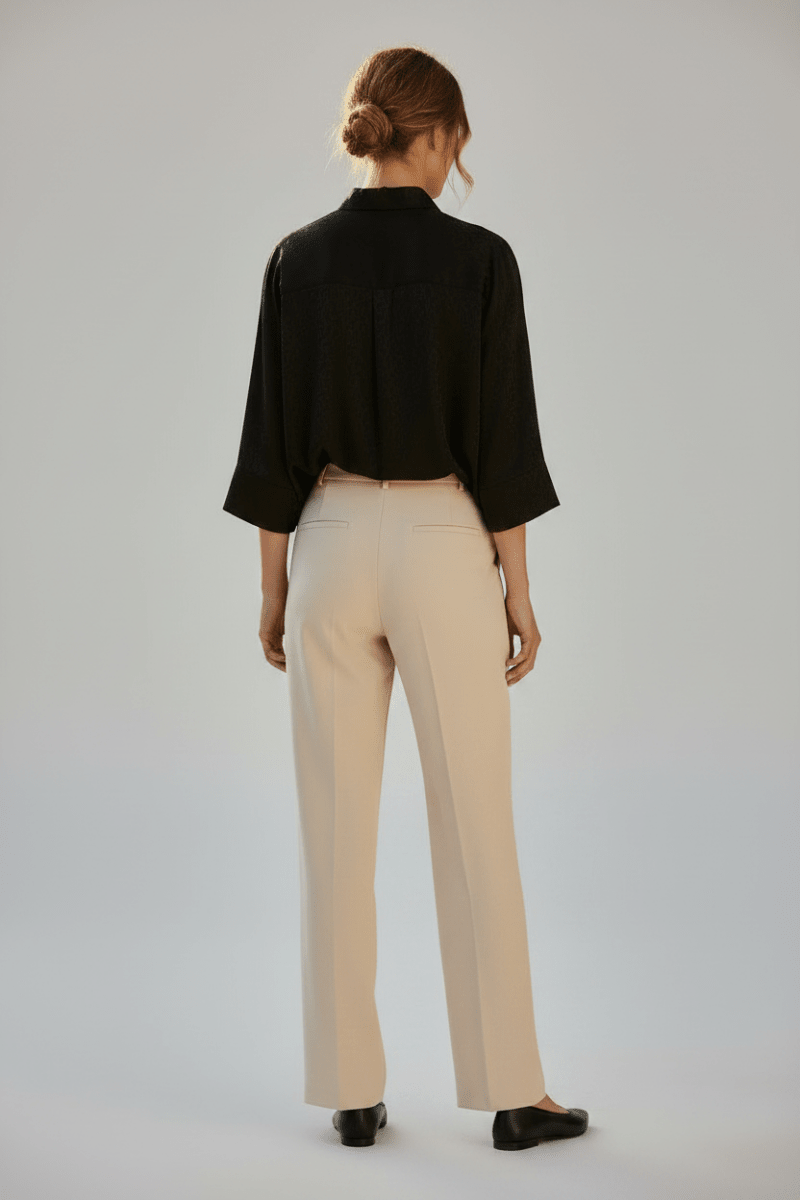 Vila Bluse Visalina in der Farbe Black Beauty