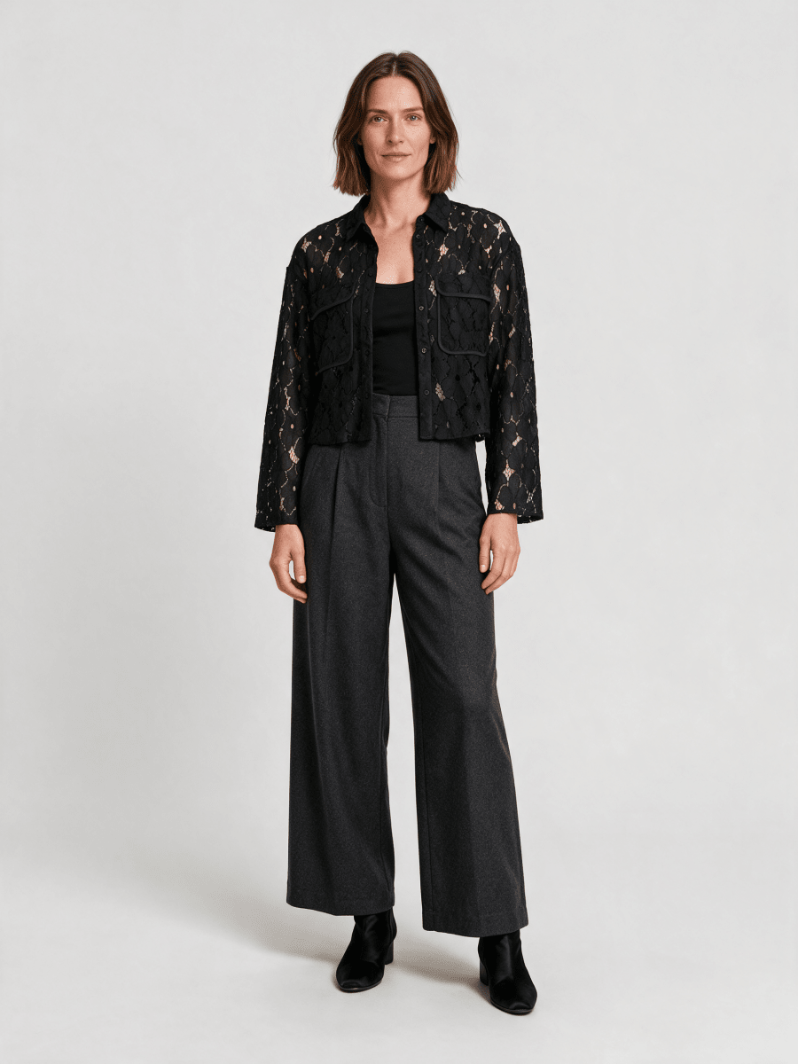 Vila Bluse Vitonato in Black Beauty