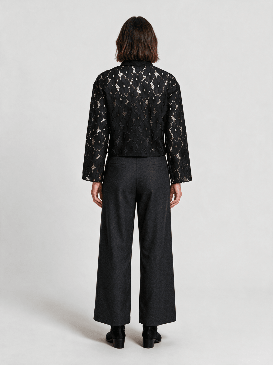 Vila Bluse Vitonato in Black Beauty