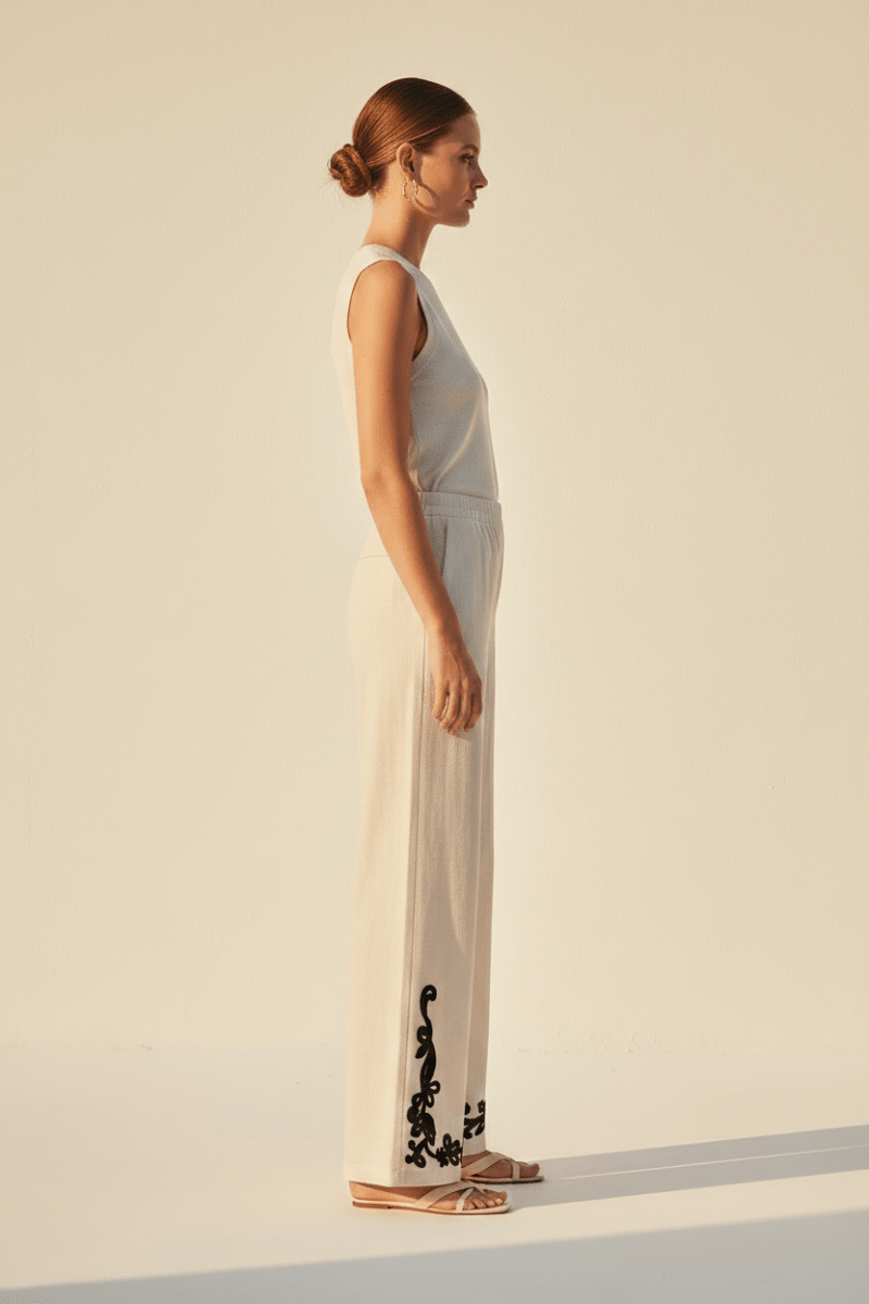 Vila Hose VIPOLLI HW 7/8 EMBROIDERY PANTS - Super Light Natural Melan BLACK
