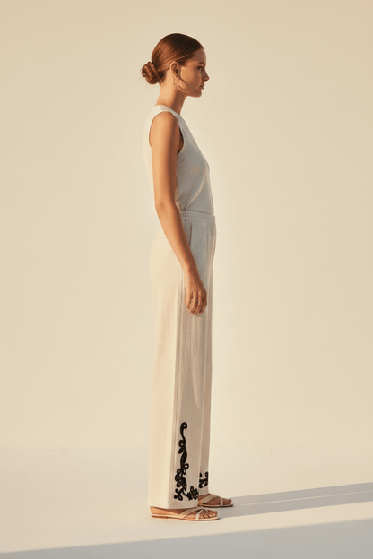 Vila Hose VIPOLLI HW 7/8 EMBROIDERY PANTS - Super Light Natural Melan BLACK