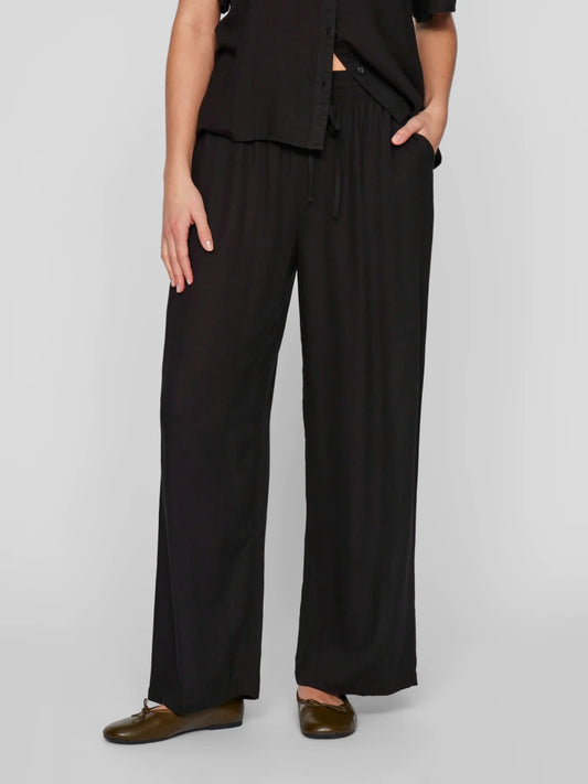 Vila Hose VIPRICILin der Farbe Black