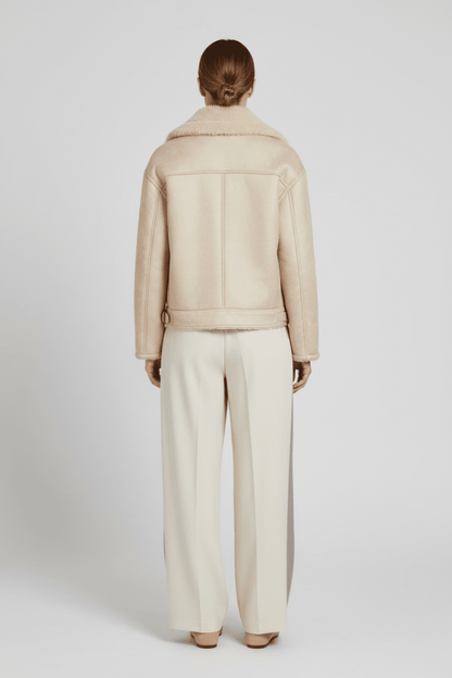 Vila Jacke in der Farbe Creme