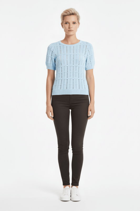Vila O - NECK POINTELLE KNIT TOP/TES in der Farbe Nantucket Breeze