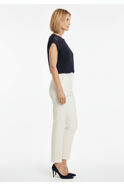 Vila O Neck Top in der Farbe Navy Blazer