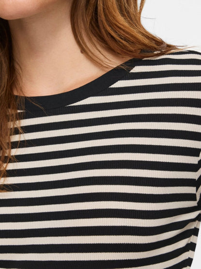 Vila Rundhals-Longsleeve Viavera in Black Beauty Birch