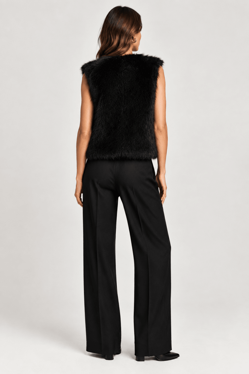 Vila Weste Vipelly in Black Beauty