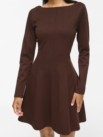Vila U-Boot-Ausschnitt-Kleid Visiba in Coffee Bean